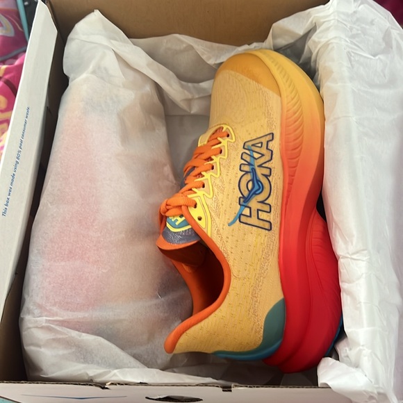 Hoka  Mach6 - Picture 2 of 6